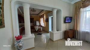 Дом 360м&sup2;, 3-этажный, участок 8 сот.  