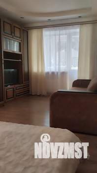 1-к квартира, посуточно, 32м2, 2/5 этаж