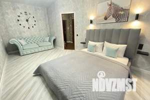 1-к квартира, посуточно, 35м2, 10/18 этаж