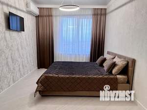 1-к квартира, посуточно, 40м2, 11/22 этаж