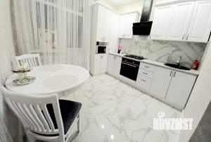 1-к квартира, посуточно, 37м2, 1/1 этаж