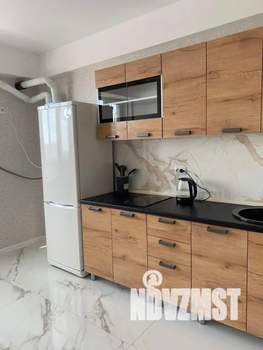 1-к квартира, посуточно, 37м2, 13/16 этаж