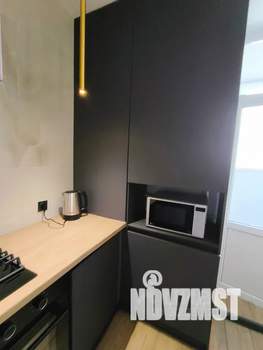 1-к квартира, посуточно, 38м2, 18/18 этаж