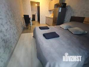 Студия квартира, посуточно, 35м2, 6/9 этаж