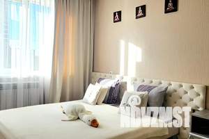 1-к квартира, посуточно, 44м2, 2/18 этаж