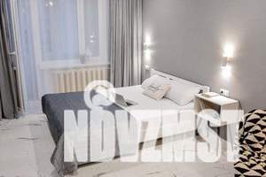 1-к квартира, посуточно, 38м2, 6/9 этаж