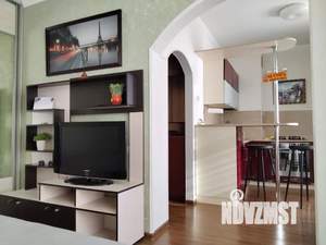 Студия квартира, посуточно, 31м2, 3/10 этаж