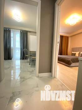 1-к квартира, посуточно, 40м2, 3/16 этаж