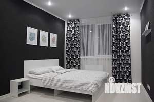 1-к квартира, посуточно, 44м2, 11/16 этаж