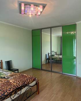 3-к квартира, на длительный срок, 110м2, 4/5 этаж