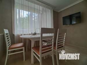 2-к квартира, посуточно, 68м2, 2/4 этаж