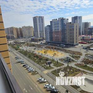 Студия квартира, посуточно, 36м2, 12/16 этаж