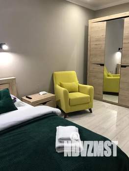 1-к квартира, посуточно, 36м2, 6/18 этаж