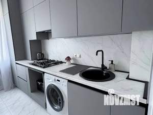 1-к квартира, посуточно, 40м2, 3/12 этаж