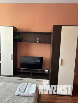1-к квартира, посуточно, 39м2, 3/10 этаж