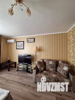 1-к квартира, посуточно, 33м2, 2/10 этаж