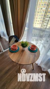 Студия квартира, посуточно, 30м2, 8/17 этаж