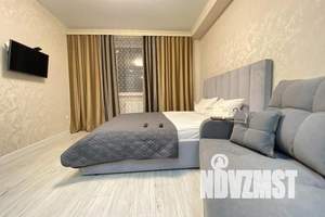 1-к квартира, посуточно, 38м2, 3/18 этаж