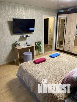 1-к квартира, посуточно, 30м2, 2/5 этаж