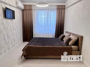 1-к квартира, посуточно, 40м2, 11/22 этаж