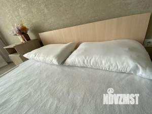 1-к квартира, посуточно, 46м2, 11/16 этаж