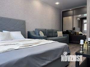 1-к квартира, посуточно, 40м2, 4/4 этаж