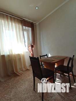 1-к квартира, посуточно, 40м2, 7/10 этаж