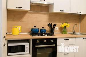 2-к квартира, посуточно, 55м2, 1/1 этаж