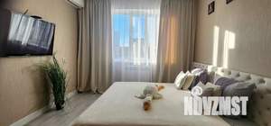 1-к квартира, посуточно, 44м2, 1/1 этаж