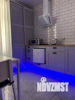 1-к квартира, посуточно, 35м2, 5/18 этаж