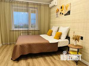 1-к квартира, посуточно, 38м2, 8/18 этаж