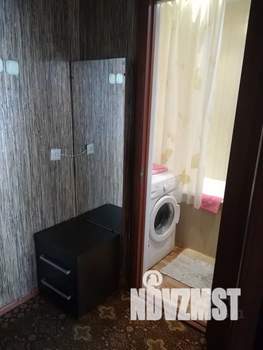 1-к квартира, посуточно, 40м2, 9/9 этаж