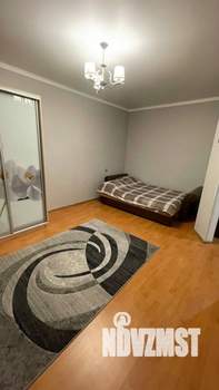 1-к квартира, посуточно, 40м2, 9/10 этаж