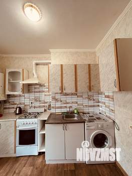 1-к квартира, посуточно, 35м2, 8/12 этаж