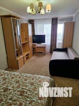 1-к квартира, посуточно, 36м2, 1/1 этаж