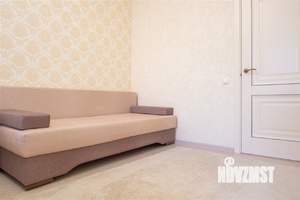 1-к квартира, посуточно, 47м2, 1/5 этаж