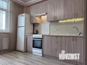 1-к квартира, посуточно, 37м2, 1/1 этаж