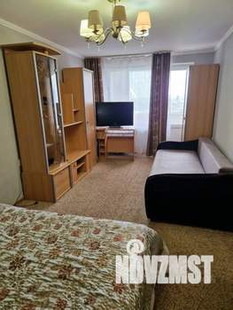 1-к квартира, посуточно, 36м2, 7/10 этаж