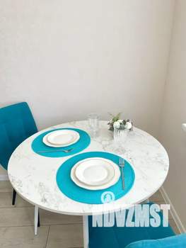Студия квартира, посуточно, 30м2, 1/5 этаж