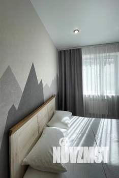 1-к квартира, посуточно, 34м2, 13/18 этаж