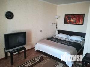 1-к квартира, посуточно, 40м2, 9/9 этаж