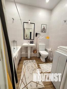 1-к квартира, посуточно, 40м2, 7/18 этаж