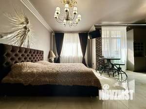 Студия квартира, посуточно, 35м2, 2/18 этаж