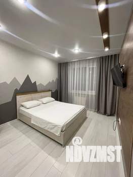 1-к квартира, посуточно, 34м2, 13/18 этаж