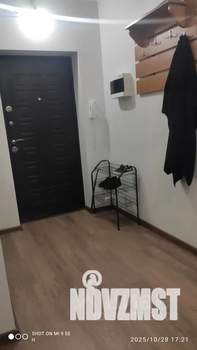 1-к квартира, посуточно, 54м2, 3/10 этаж