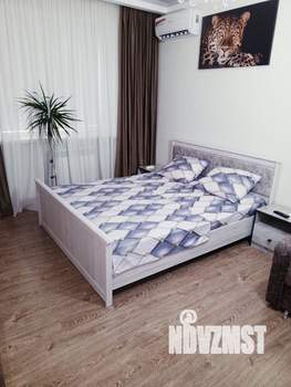 1-к квартира, посуточно, 39м2, 12/18 этаж