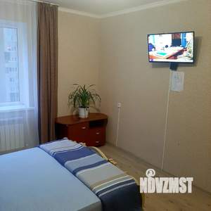 1-к квартира, посуточно, 39м2, 8/17 этаж