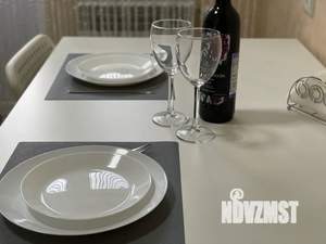 1-к квартира, посуточно, 40м2, 8/15 этаж