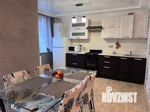 3-к квартира, посуточно, 80м2, 1/1 этаж