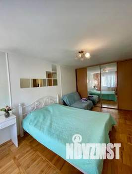 1-к квартира, посуточно, 33м2, 4/5 этаж